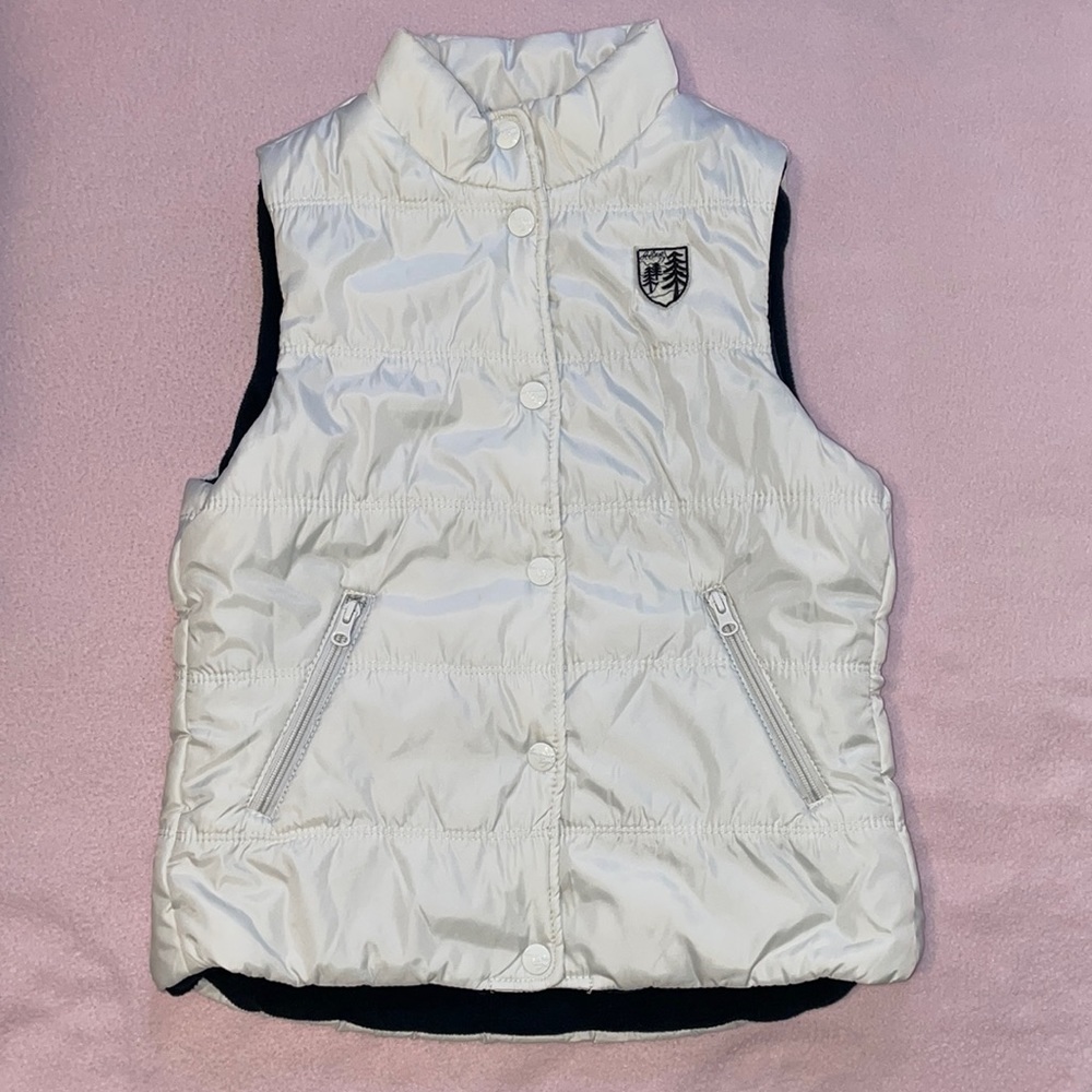 American Eagle 🦅 White Puffer Vest - Size: S
